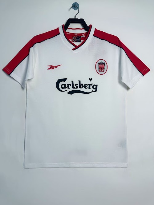 Equipación de visitante del Liverpool 1998-99.jpeg