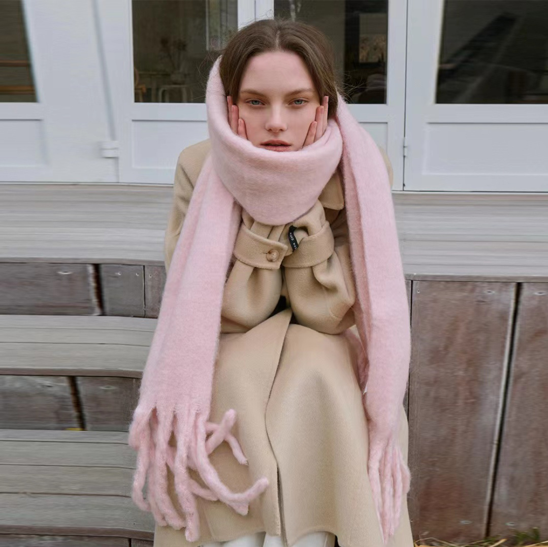 Thick Knit Scarf with Fringes