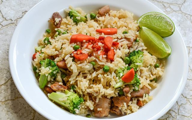 Cơm Chiên Thịt Gà