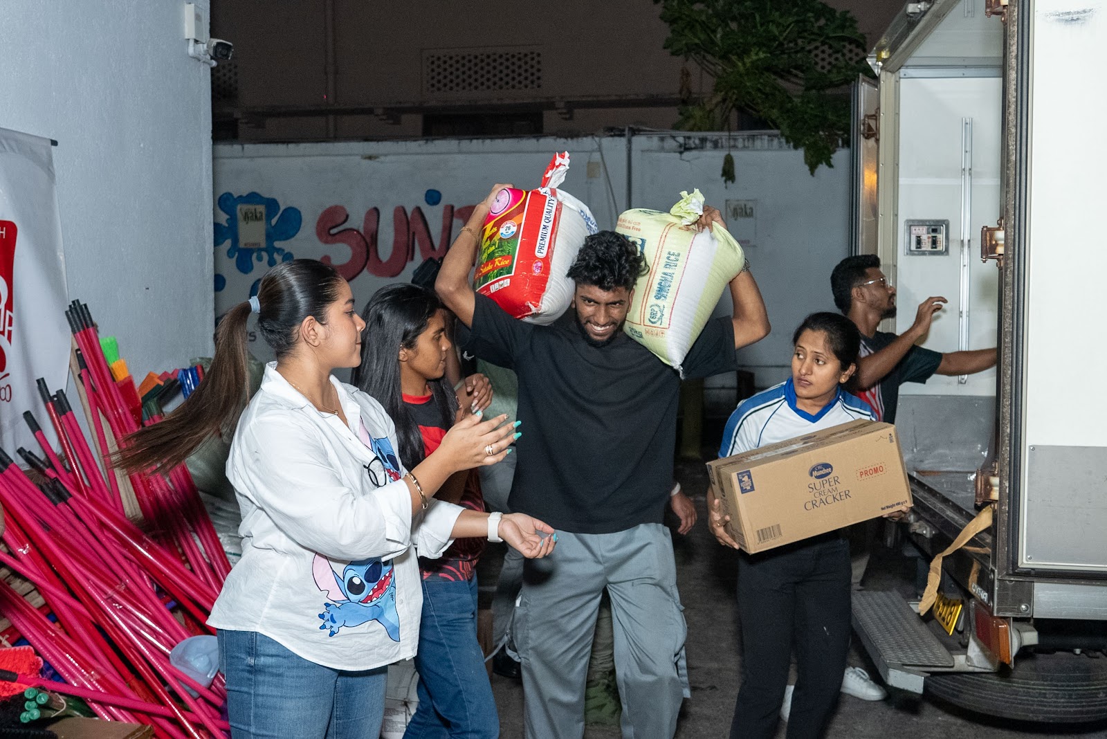 Handover at Manusath Derana - Photo 1