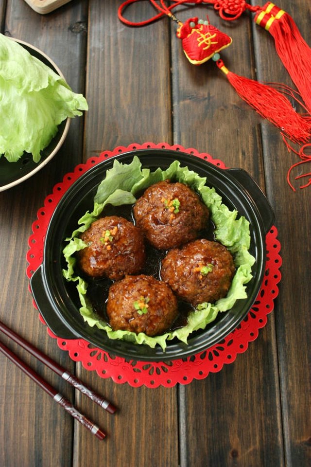 Thịt Heo Viên Rim Nước Tương