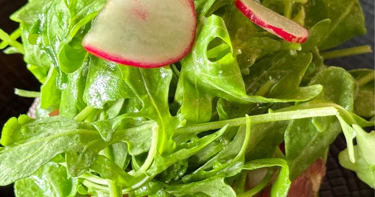 Salad Cải Rocket & Tartar Cá Ngừ