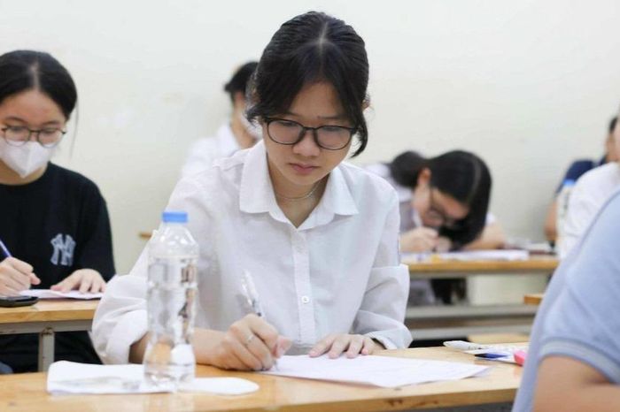 Chinh phục kỳ thi vào lớp 10 - Đài Phát thanh và truyền hình Hà Nội