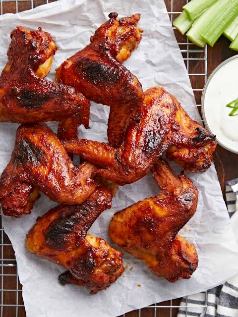 6 BBQ Wings