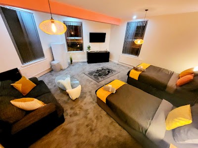 Spacious and Modern Double Room at 341 Rochdale Road