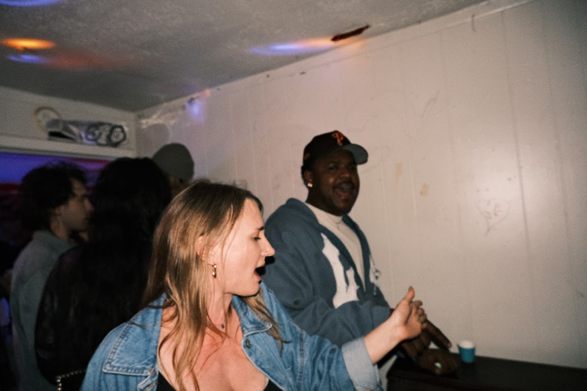 @tlau.photos_thelostandunfounds_2026-04-19_austin_last_night_031