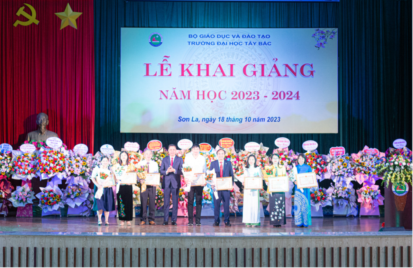 Trường Đại học Tây Bắc tổ chức Lễ Khai giảng năm học 2023 - 2024