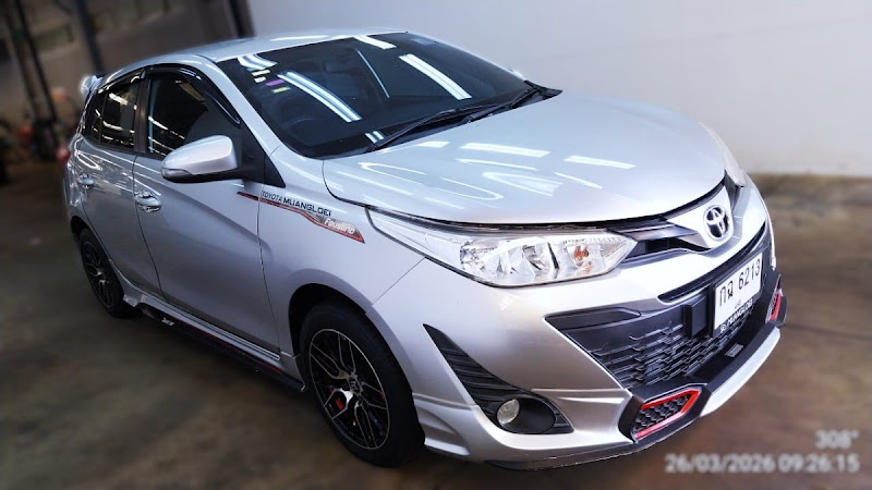 TOYOTA YARIS ECO