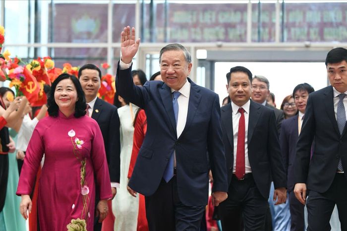 Mặt trận không ngừng đổi mới phương thức để phát huy sức mạnh đại đoàn kết toàn dân tộc - Đài Phát thanh và truyền hình Hà Nội