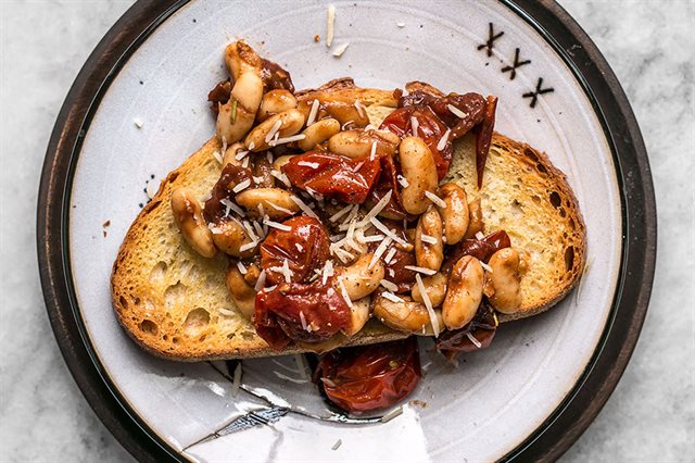 Bánh Mì Nướng Cà Chua Sốt Giấm