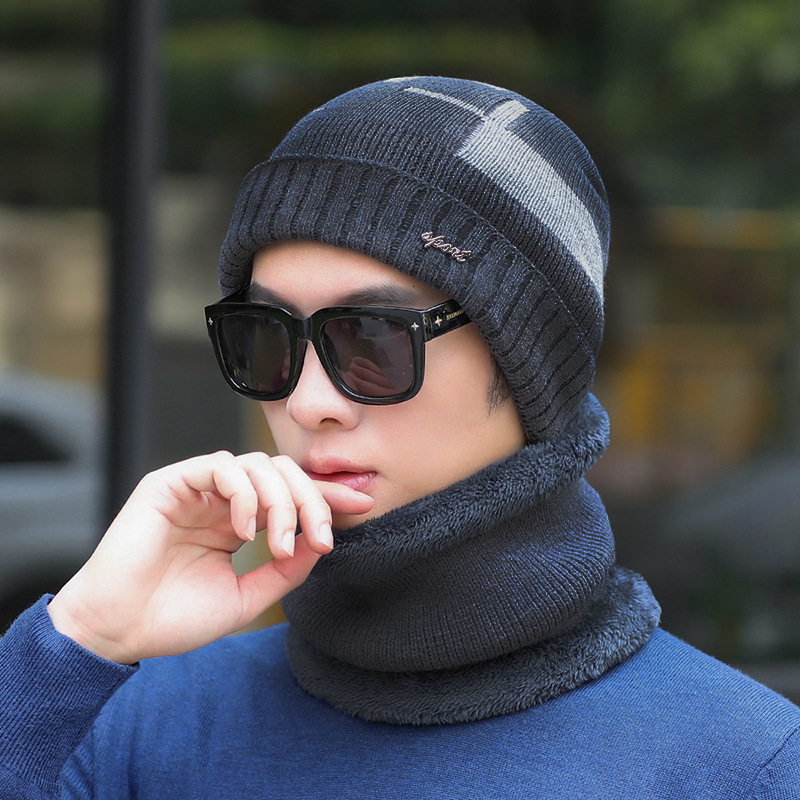 Men's knitted hat and scarf set, lined, warm
