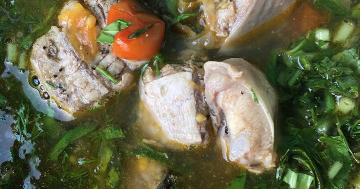 Canh cá đuối nấu mùng chua