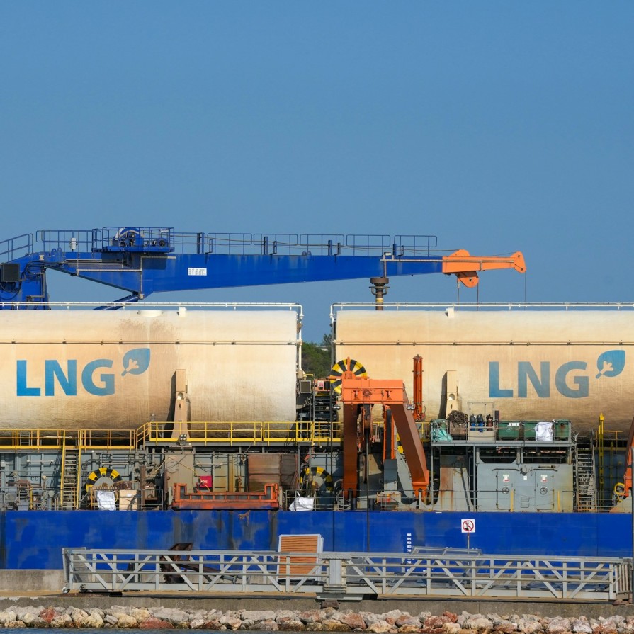 Khủng hoảng năng lượng: Pakistan vội vàng tìm nguồn cung LNG sau biến động Hormuz