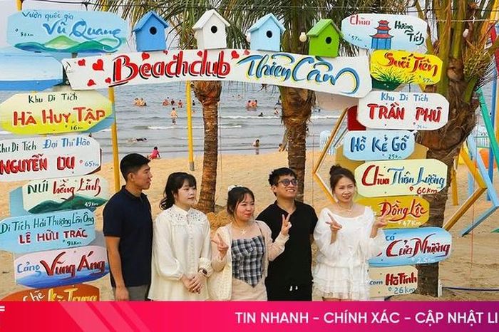 Không gian check-in, 'điểm cộng' hút du khách - Báo Hà Tĩnh