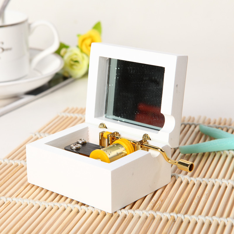 Wood Music Box with Hand Crank