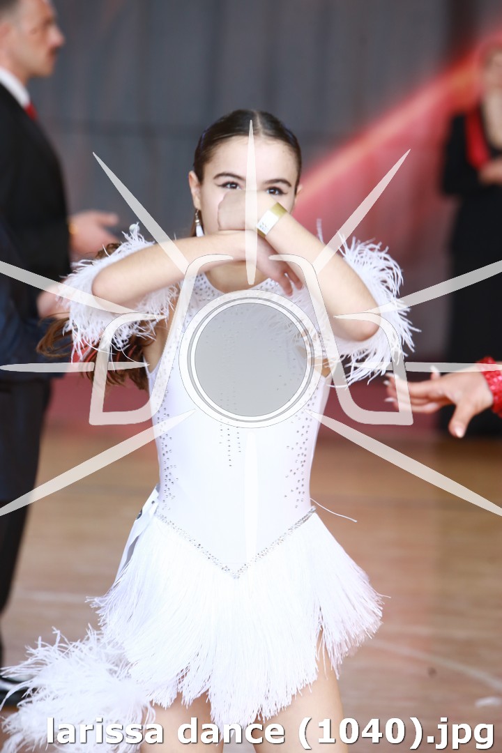 larissa dance (1040).jpg