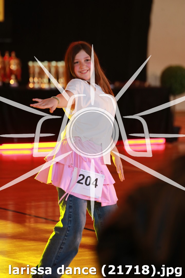 larissa dance (21718).jpg