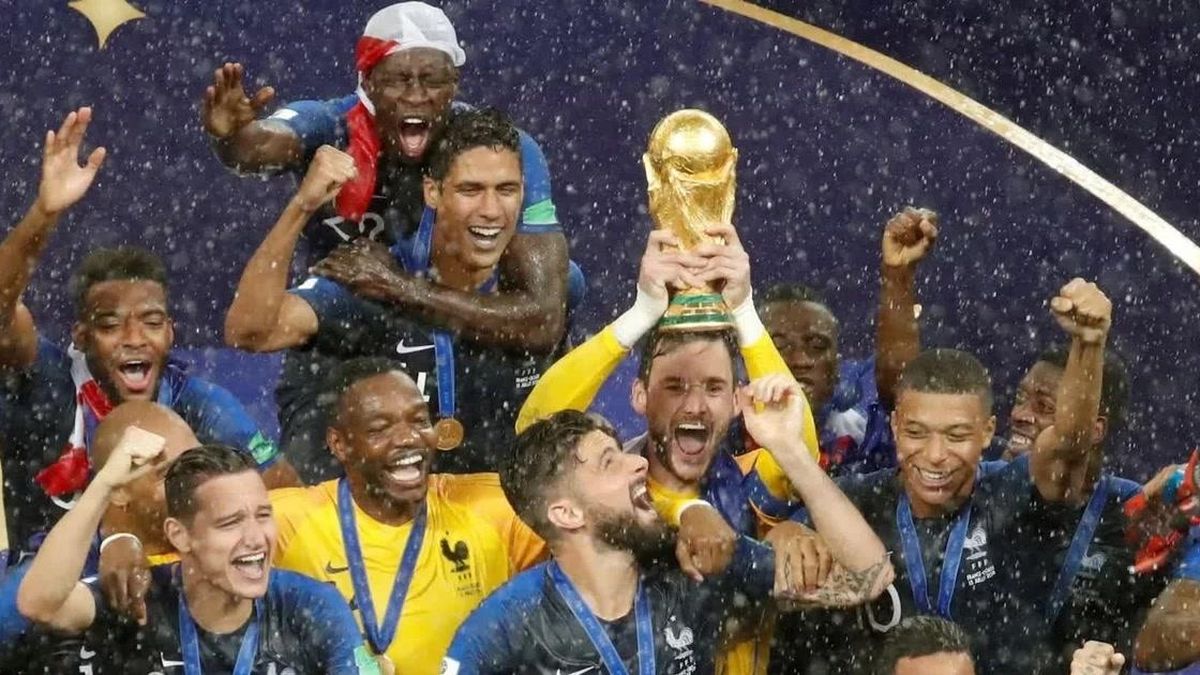 Đại sứ Pháp kỳ vọng Les Bleus vô địch World Cup 2026 - Báo Công An Nhân Dân