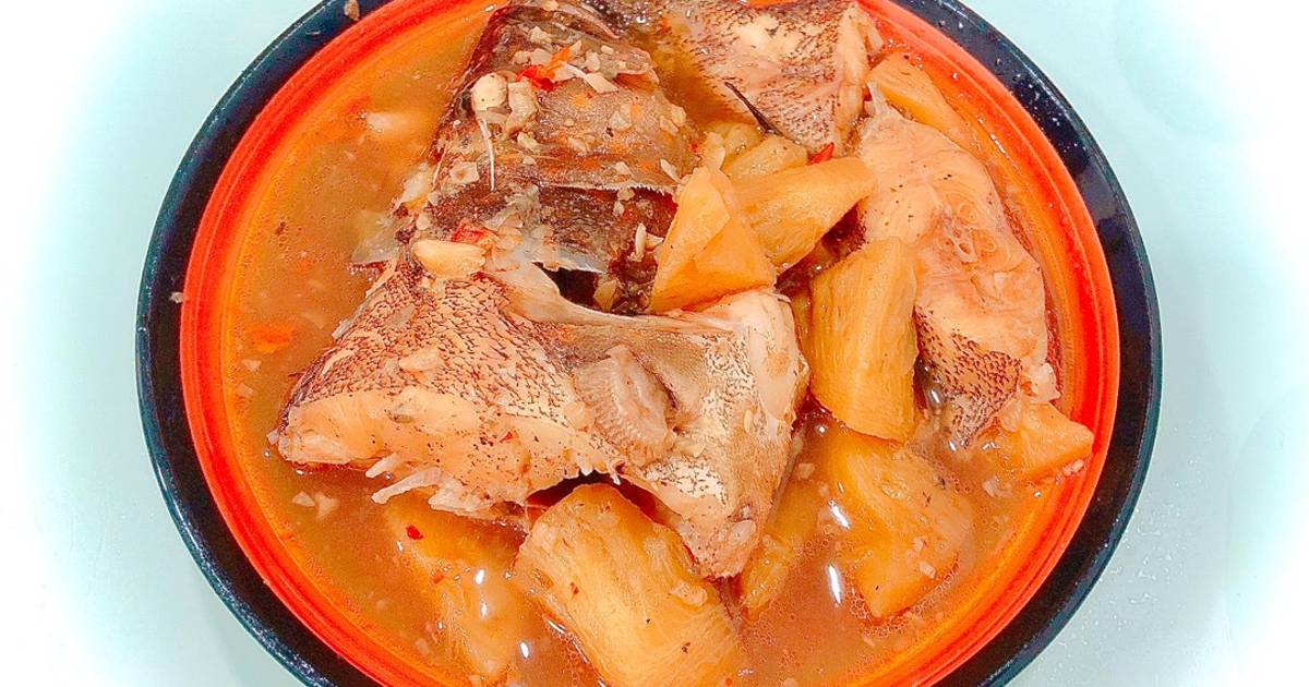 Cá kho dứa