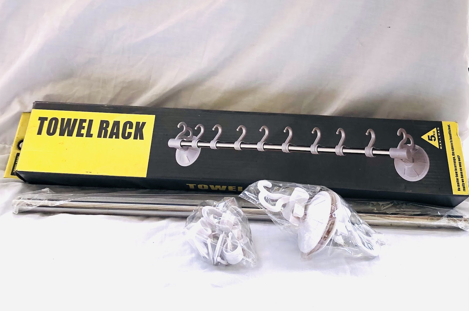 Towel rack