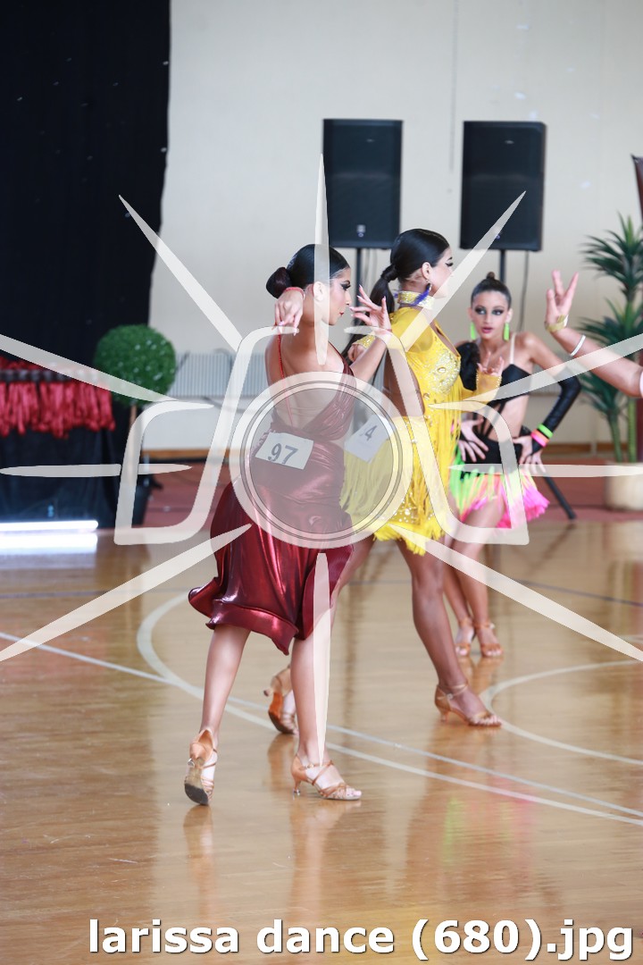 larissa dance (680).jpg