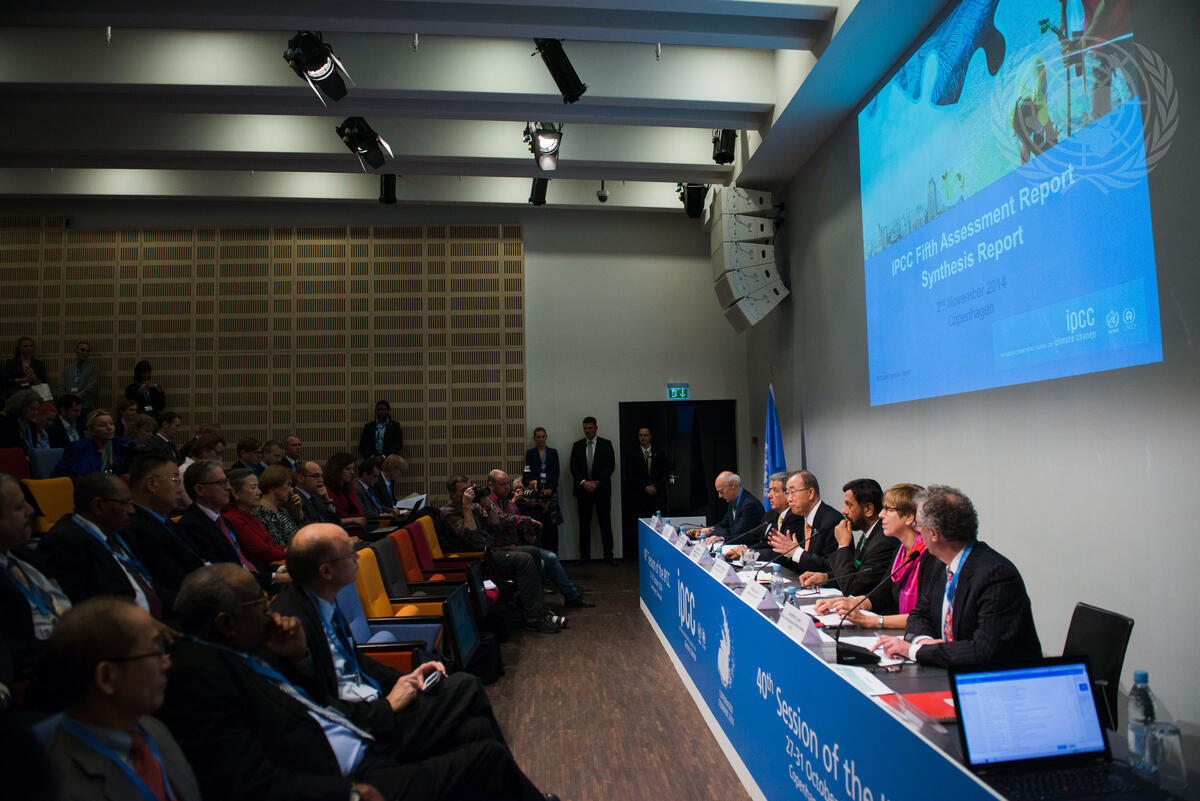 Secretary-General Ban Ki-moon speaks to the press in Copenhagen, Denmark, at the launch of the Synthesis Report of the Fifth Assessment Report of the IPCC
