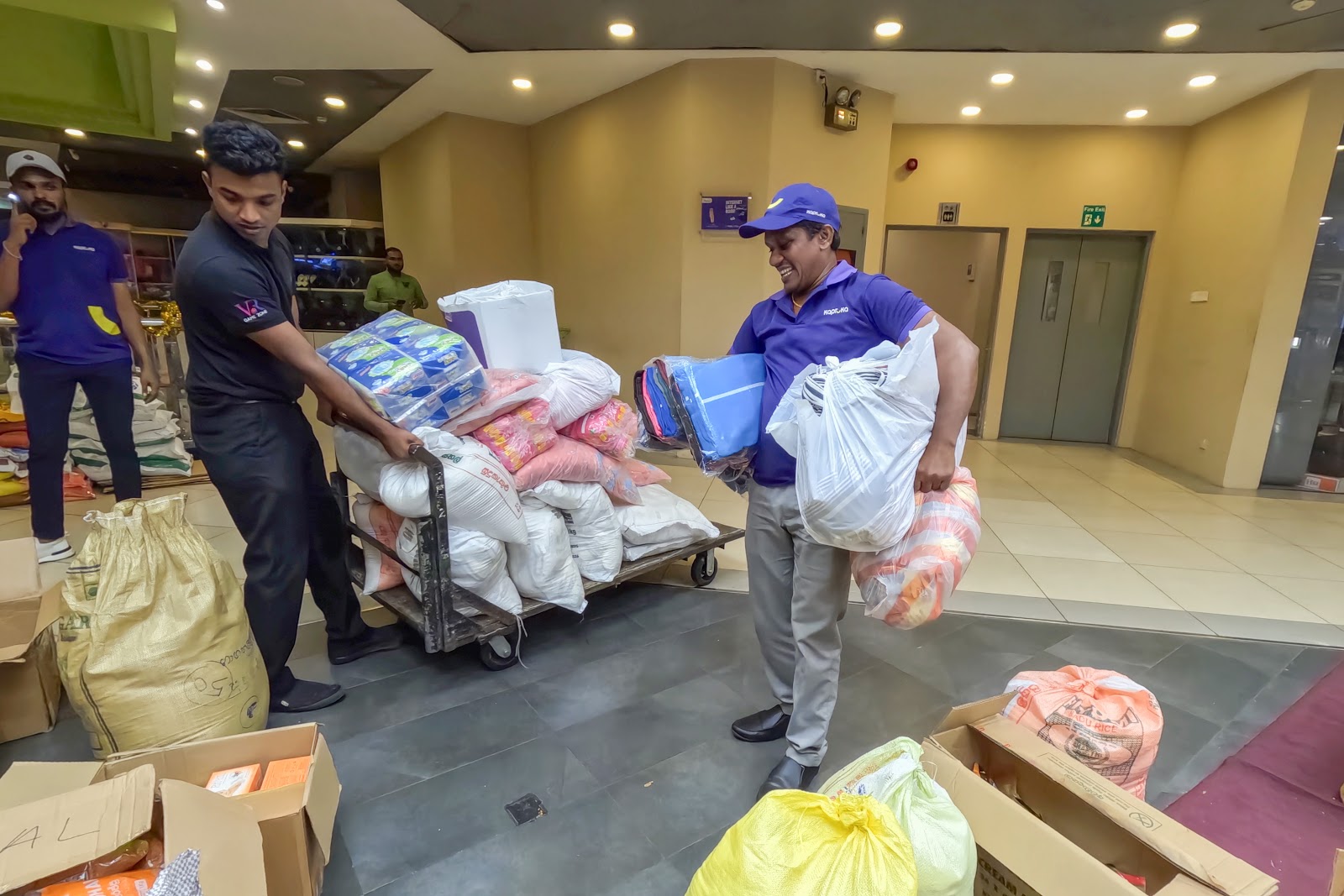 Handover at Kandy City Center - Photo 1