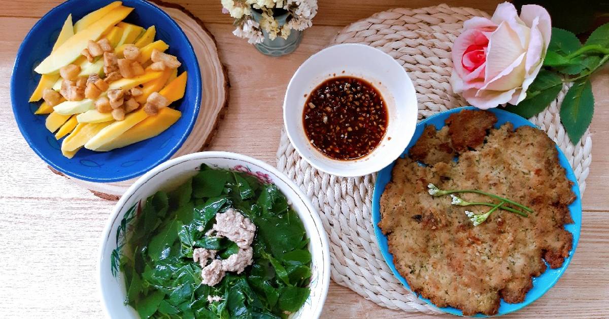 Bữa cơm gia đình (1)