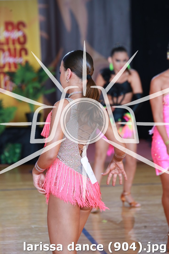 larissa dance (904).jpg