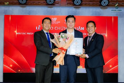 BinhPhoto-4826.jpg