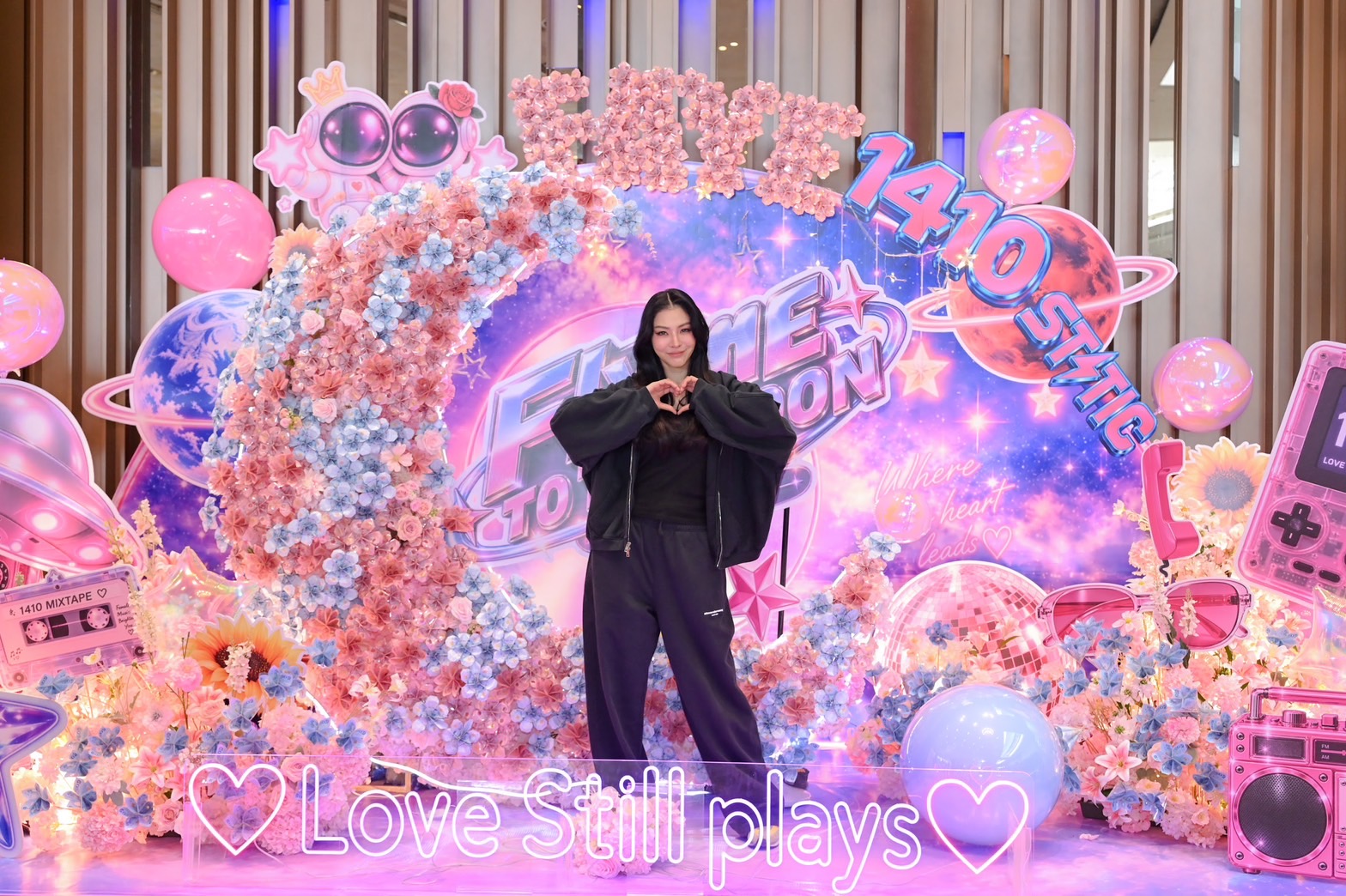 ฝ้าย - พีรญา สเตจูนหัวใจแฟนคลับ!!! จัดงาน FAYE PERAYA BIRTHDAY PARTY 2026 “1410 STATIC” ปาร์ตี้วันเกิดที่มาพร้อมความทรงจำสุดล้ำค่า ภาพที่ 10