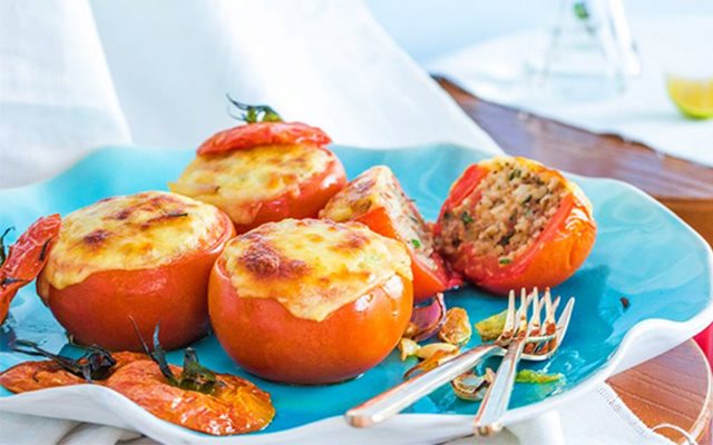 Cà Chua Nhồi Nướng Phô Mai