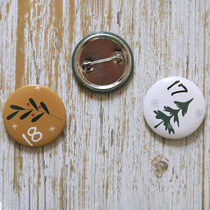 Christmas Pin Set, 25 pieces