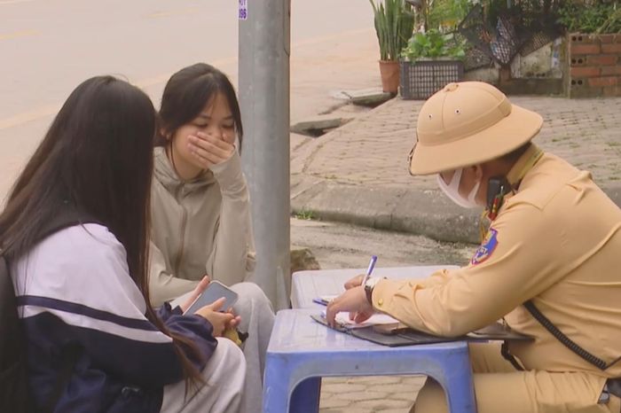 Nâng cao ý thức tham gia giao thông cho học sinh - Đài Phát thanh và truyền hình Hà Nội