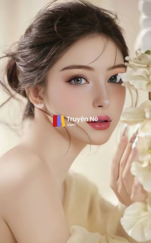 Bí Mật Đằng Sau Nụ Cười Của Cô Chủ Nhiệm