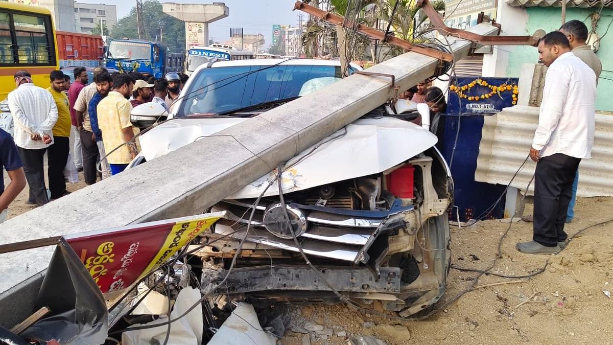 Drunk Teen Rammings SUV Into Car In Hyderabad Horror