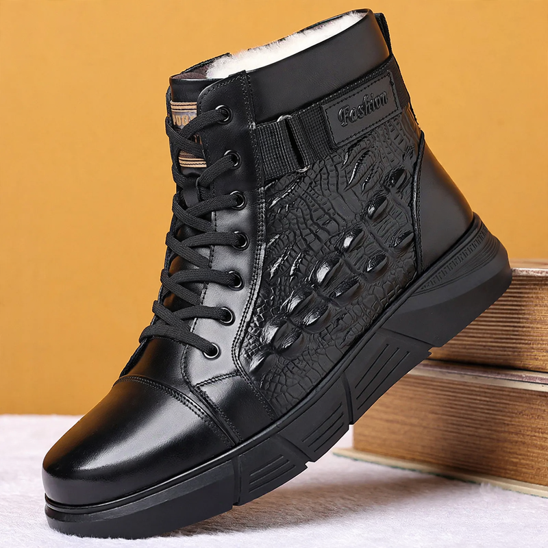 Lined Men's Leather Boots with Lambswool Blend