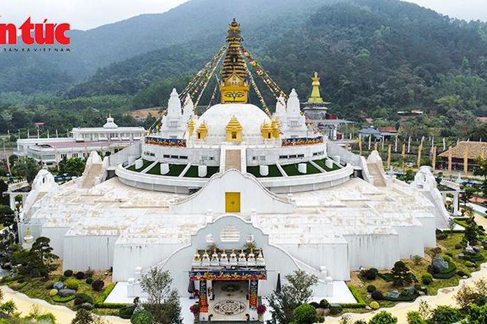 Chiêm ngưỡng Đại bảo tháp Mandala Tây Thiên - Báo Tin Tức TTXVN