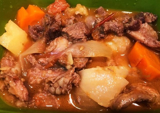 Thịt Bò Sốt Vang Đơn Giản