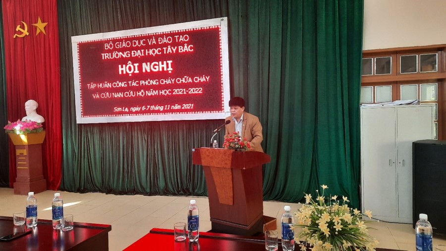 Trường Đại học Tây Bắc tổ chức tập huấn, diễn tập phòng cháy chữa cháy và cứu nạn cứu hộ