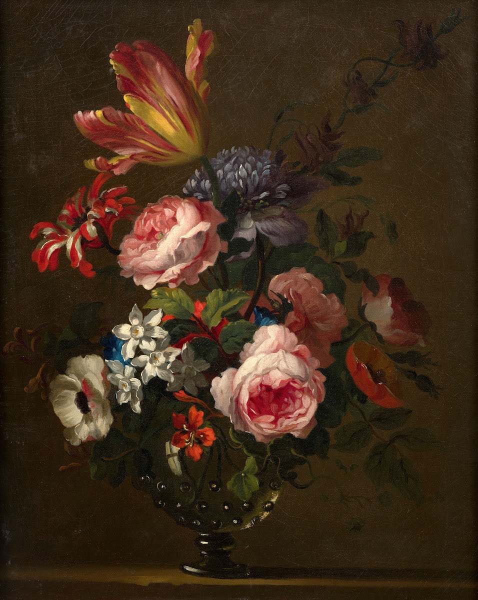 Vase of flowers