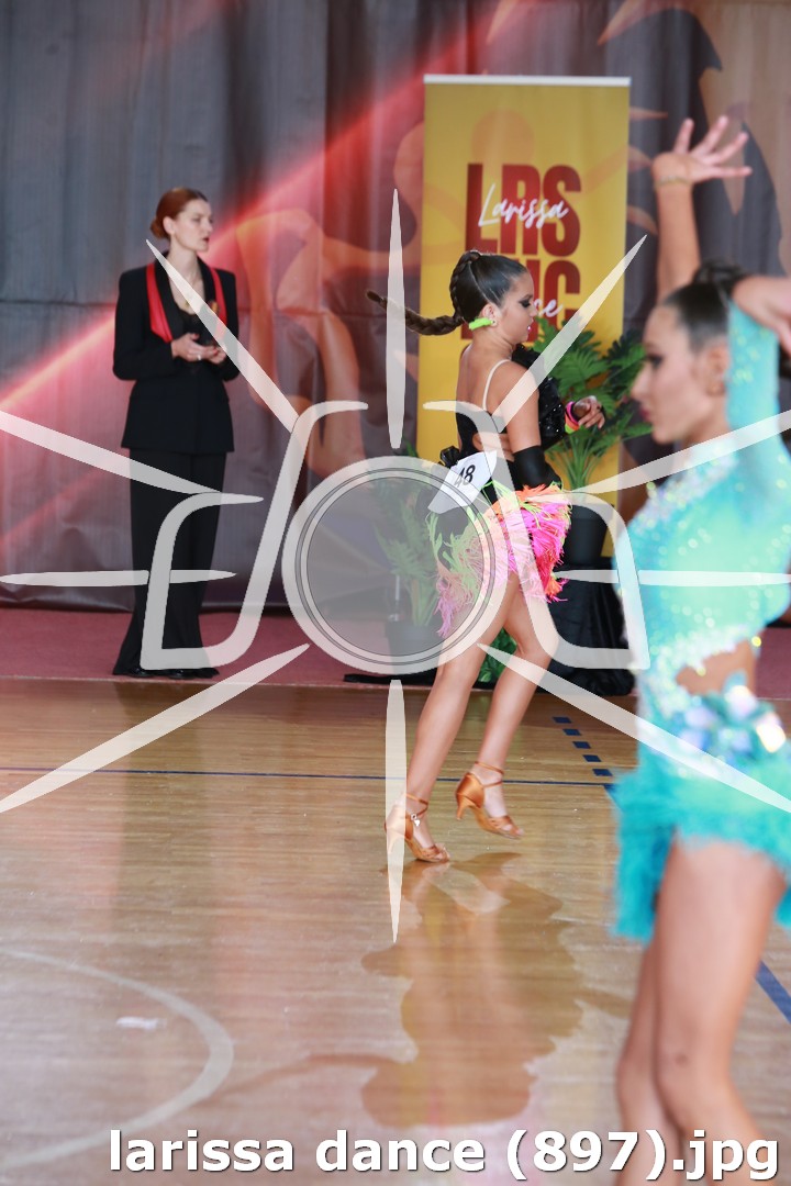 larissa dance (897).jpg