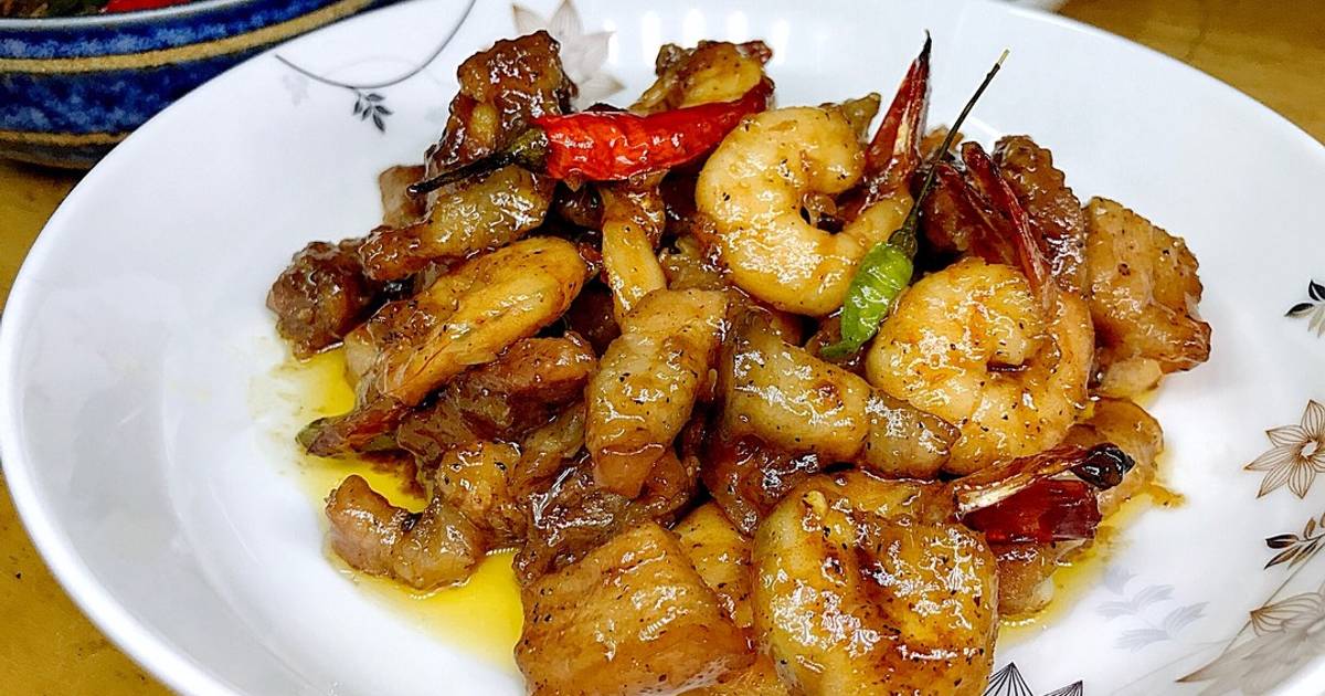Ba rọi, tôm bạc kho tiêu