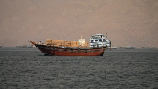 Iran chính thức ngừng thu phí qua eo biển Hormuz