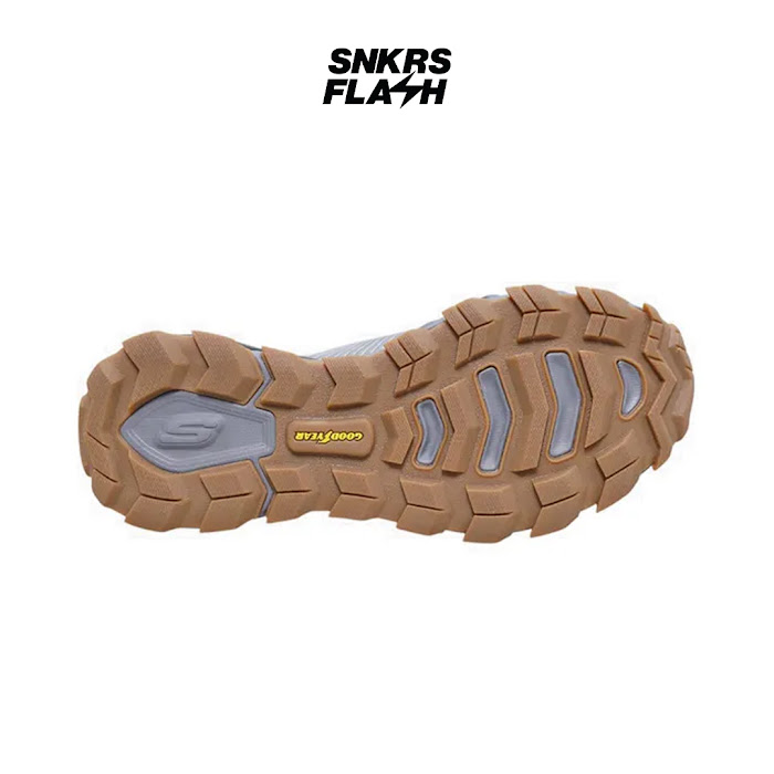 SKECHERS OUTDOOR MAX PROTECT GREY - Size 42