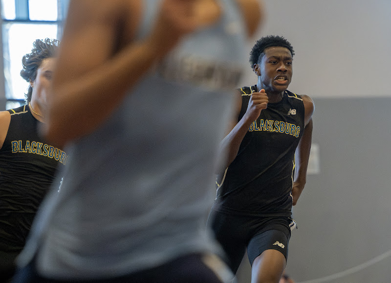 Photo from HS: Indoor Track & Field of Brendan Osebre