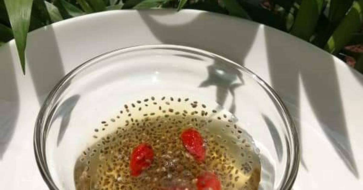 Trà kỉ tử hạt chia cho bé