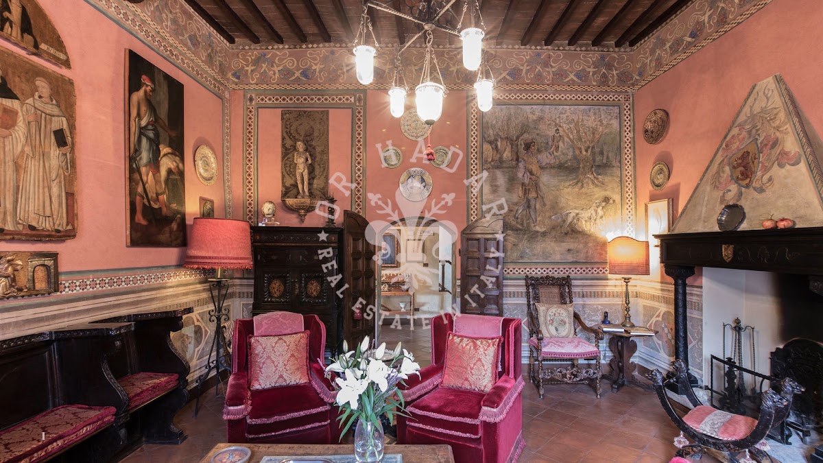 קסטלו דלי סטנדארדי (Castello degli Stendardi) — 19