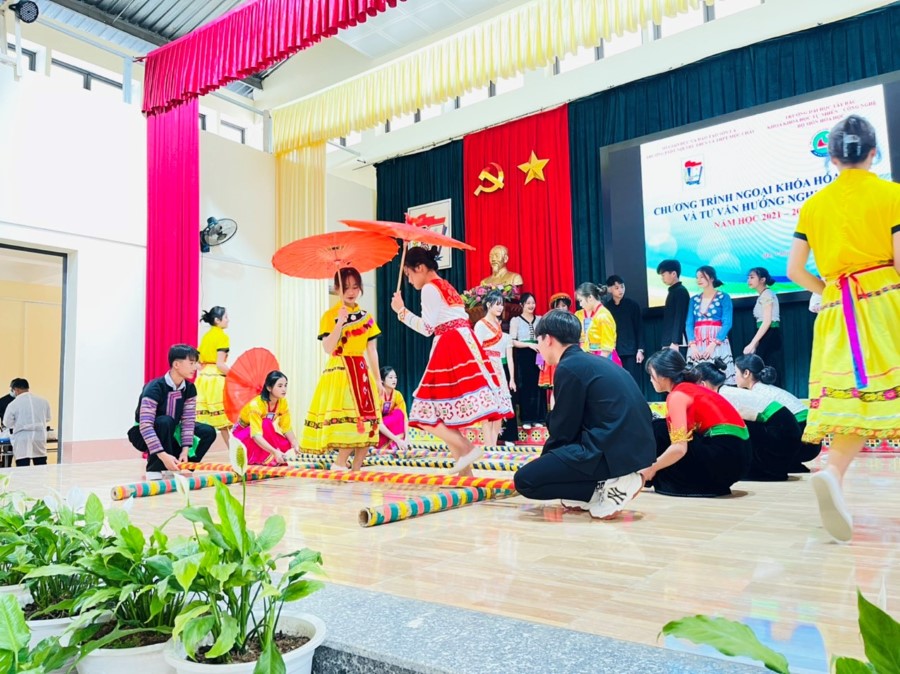 Bộ môn Hóa học, Khoa Khoa học Tự nhiên - Công nghệ tổ chức hoạt động kết nối và phục vụ cộng đồng năm học 2021 - 2022