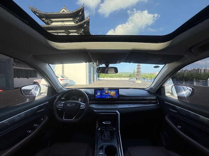 GEELY VISION X6